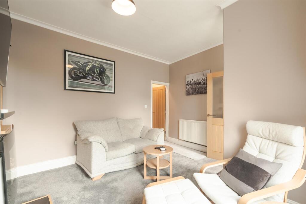 Walney Road, Barrow-In-Furness photo 2