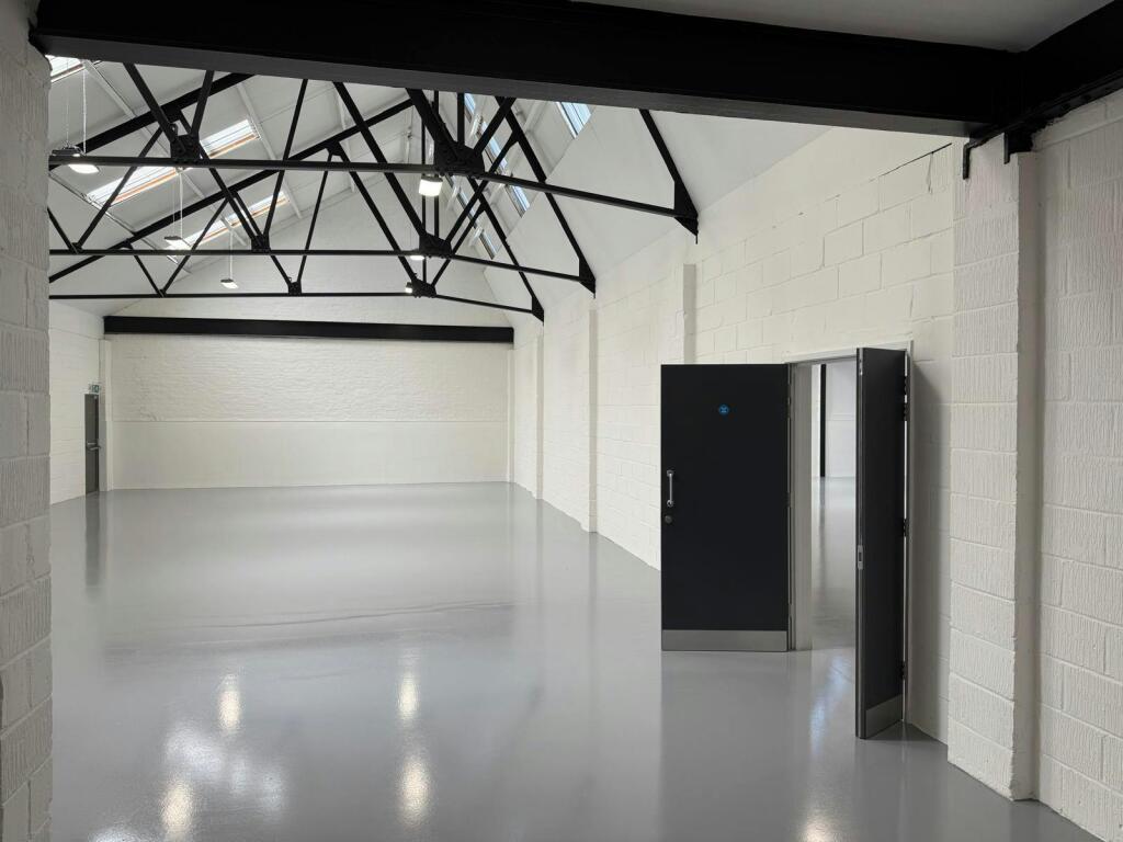 Internal 5.jpg