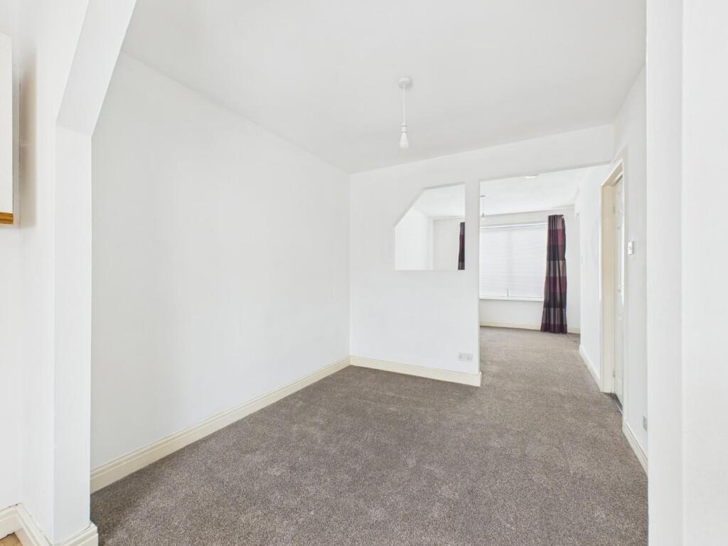 Apartment in York - View 5