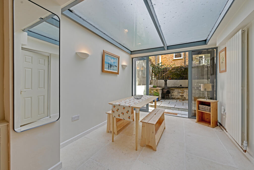 Apartment in London, Primrose Hill, Chalk Farm - View 3