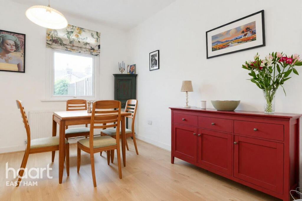 Gillett Avenue, London photo 4