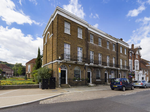 Main image of property: Flat 2, 24 High Street, High Wycombe, Buckinghamshire, HP11 2AG