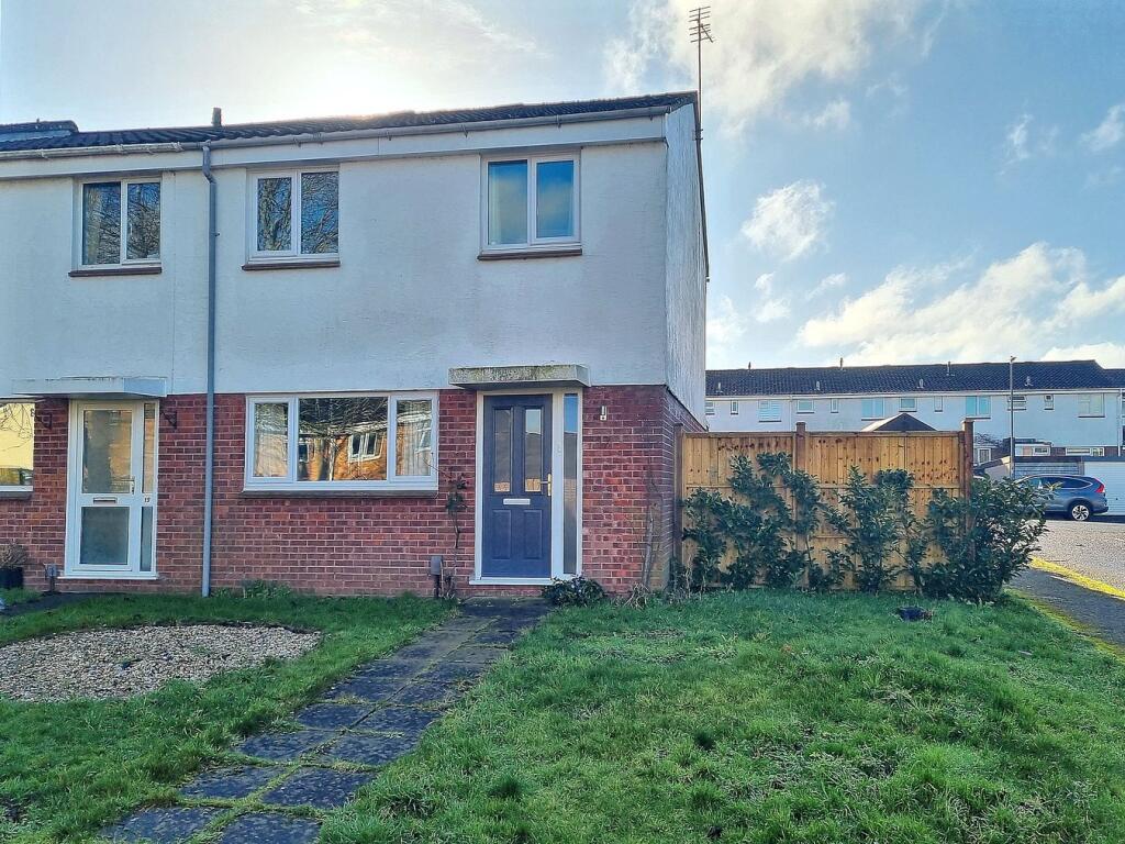 Main image of property: Falcon Way, Thornbury, South Gloucestershire, BS35