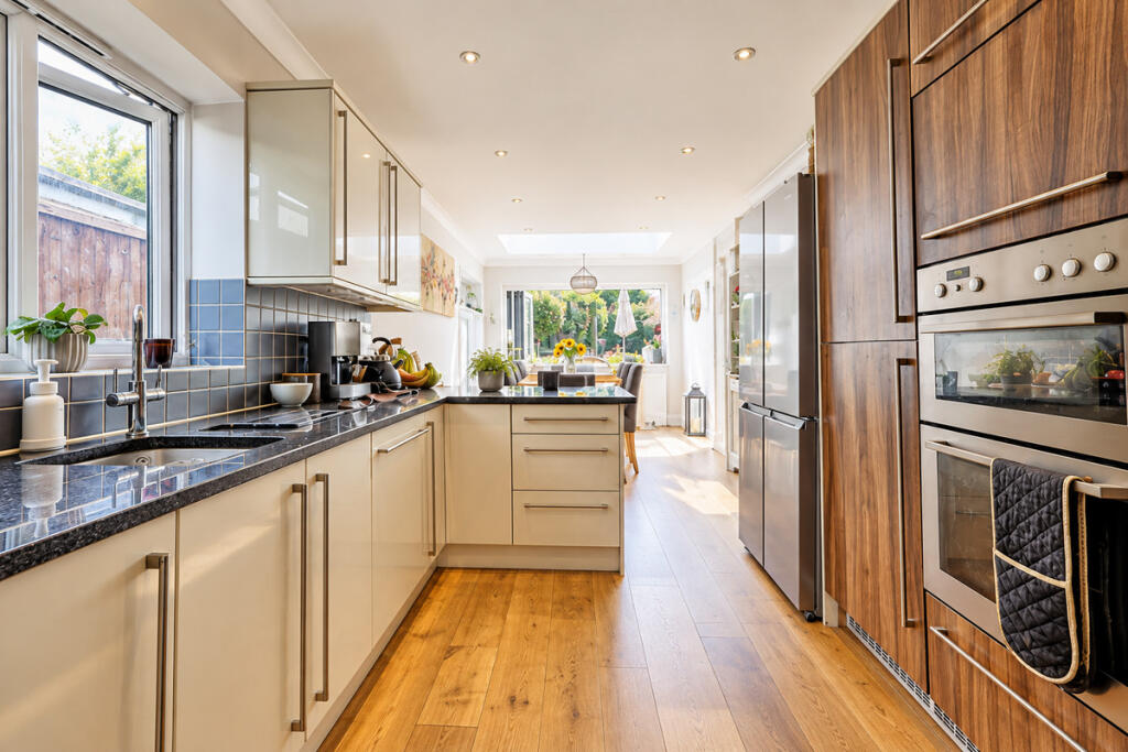 House in Rochford, Hockley - View 5