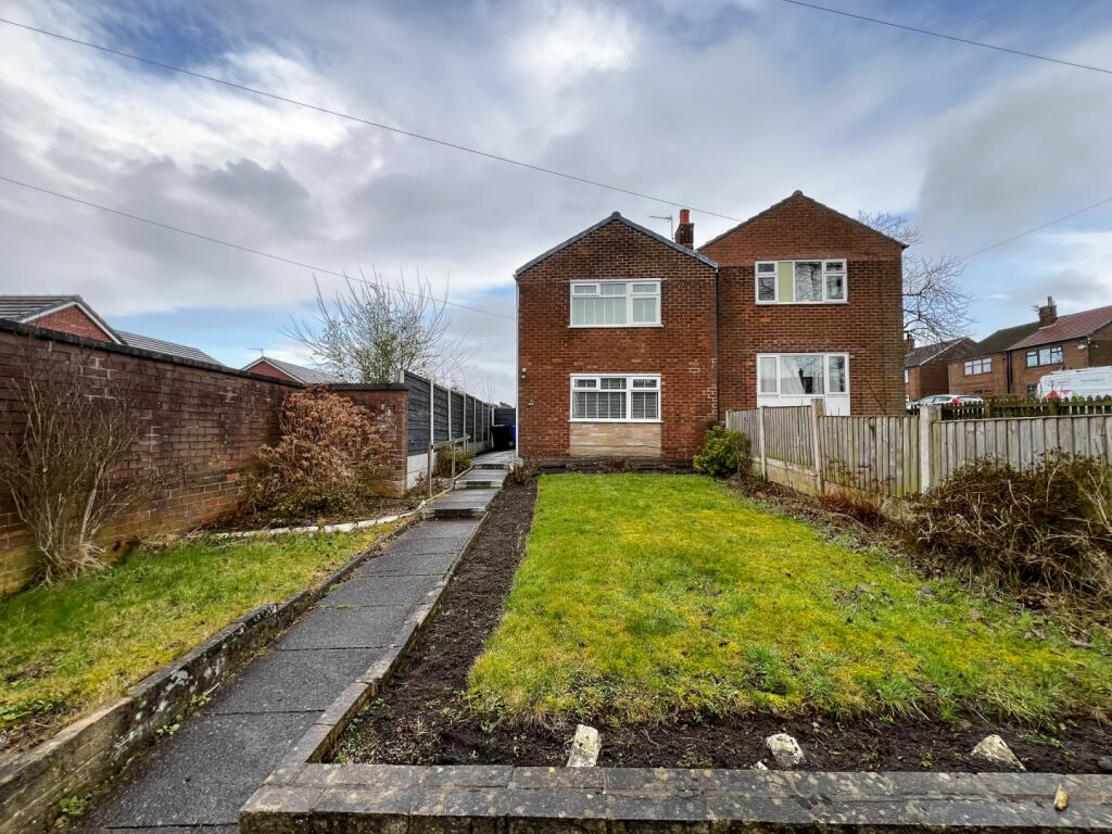 Main image of property: a grange road south, Hyde