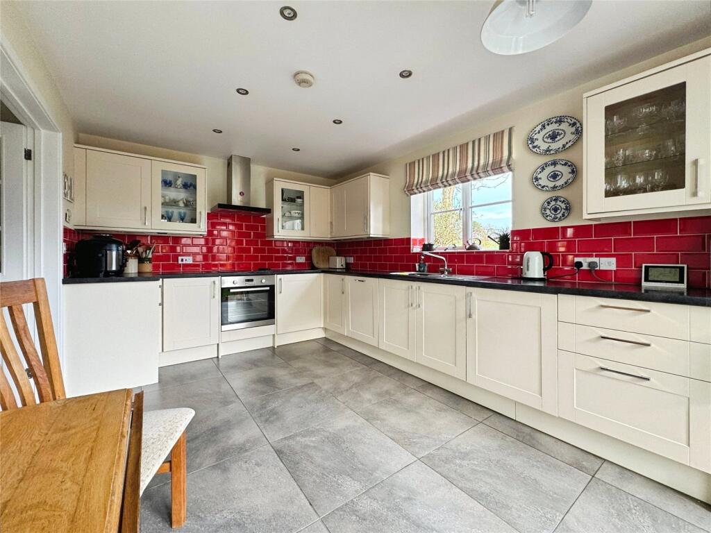 Windwards Close, Lanreath, Looe, Cornwall, PL13 photo 3