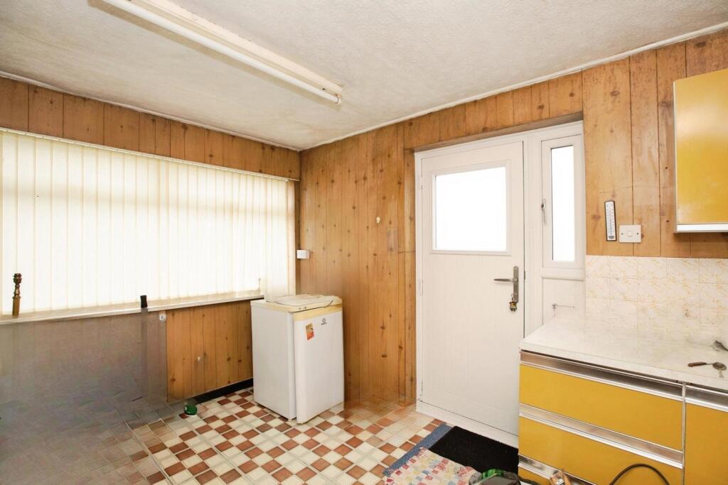 House in Blackburn - View 5