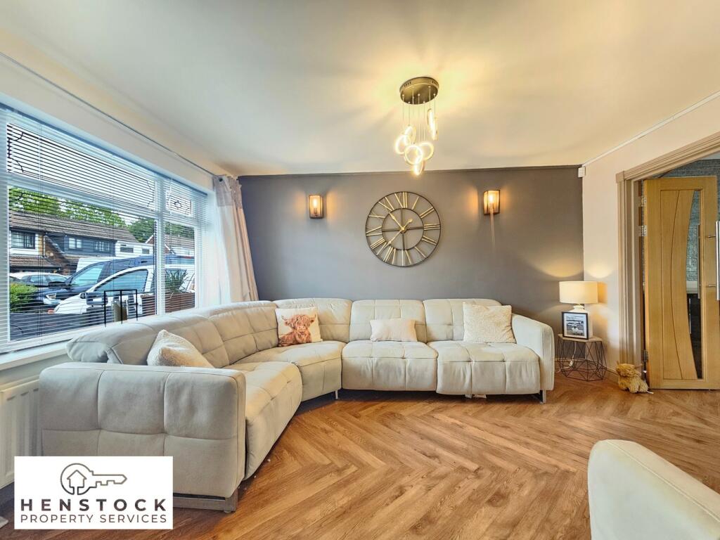 House in Rochdale, Greater Manchester - View 3