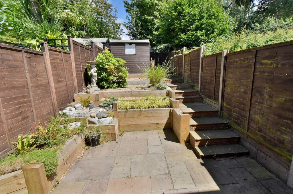 House in Ferndown - View 3