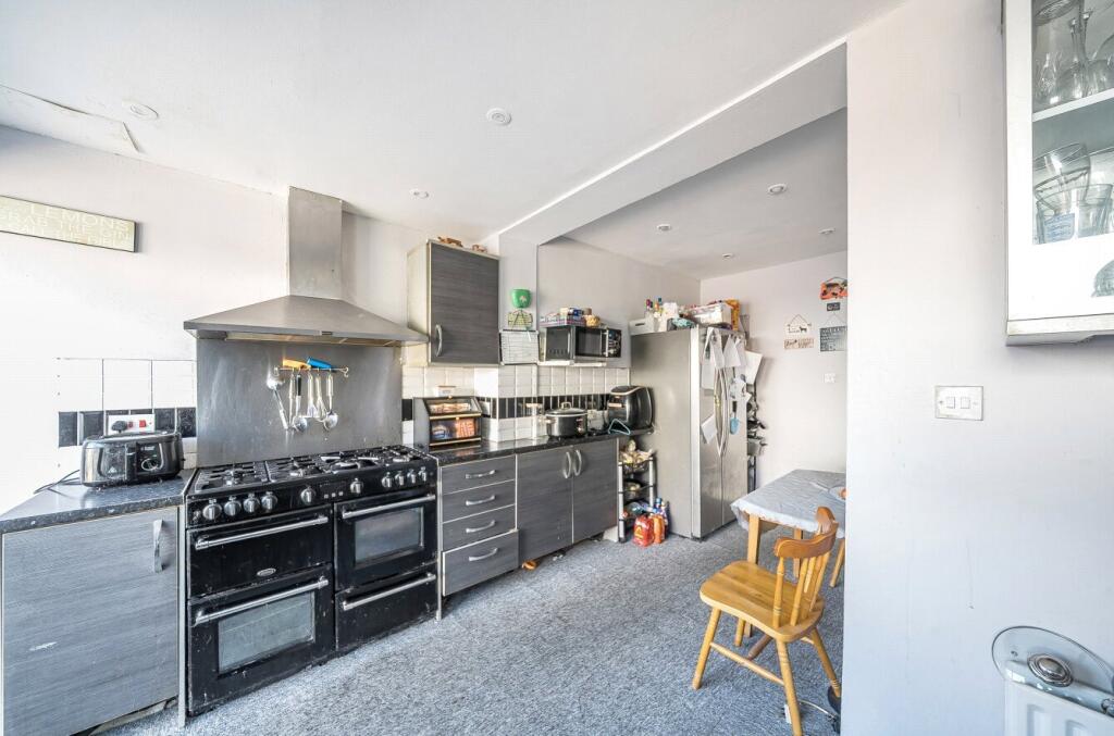 House in Southampton - View 6
