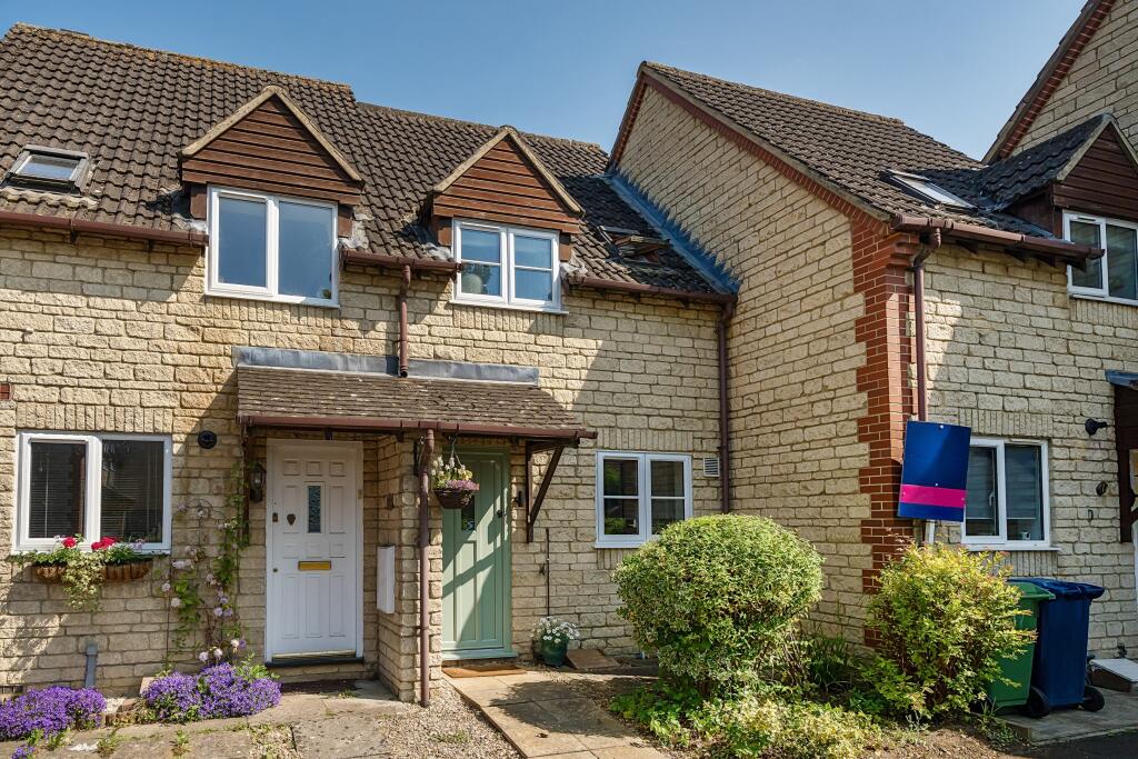 Main image of property: Little Acorns, Bishops Cleeve, Cheltenham, GL52