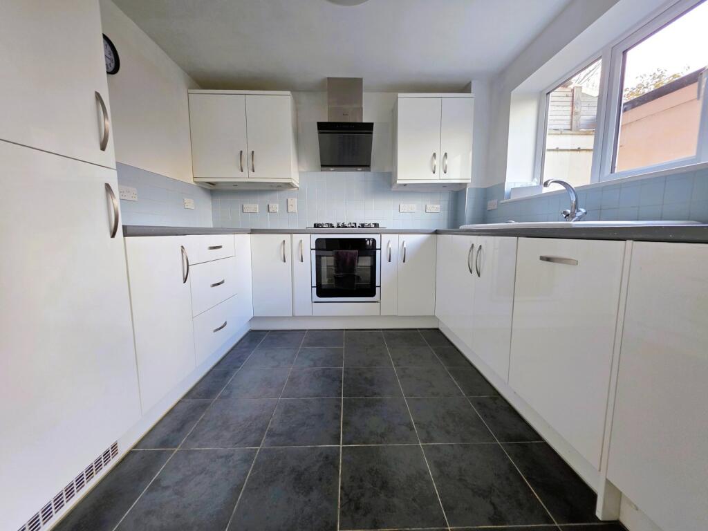 Parsons Road, Highbridge, Somerset, TA9 photo 2