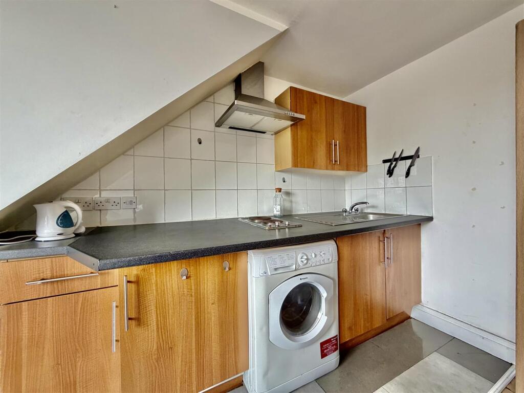 Main image of property: Great West Road, Hounslow, TW5