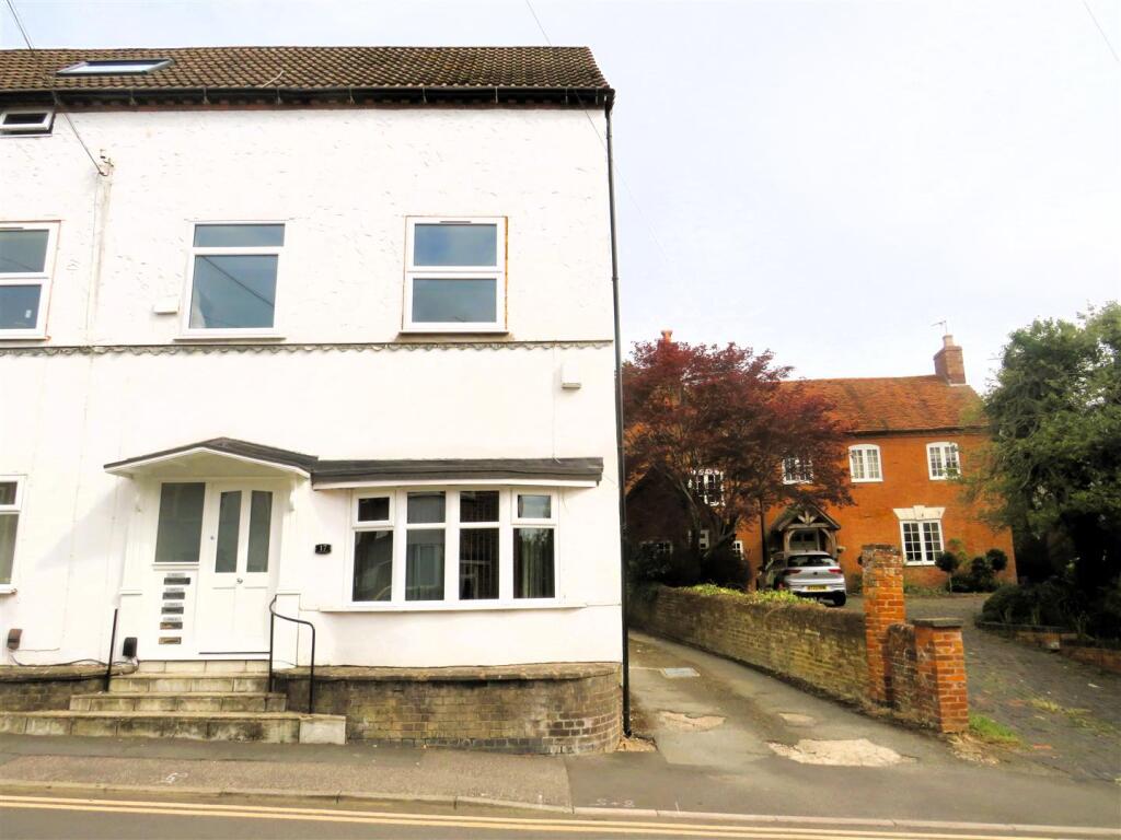 Main image of property: High Street, Cubbington