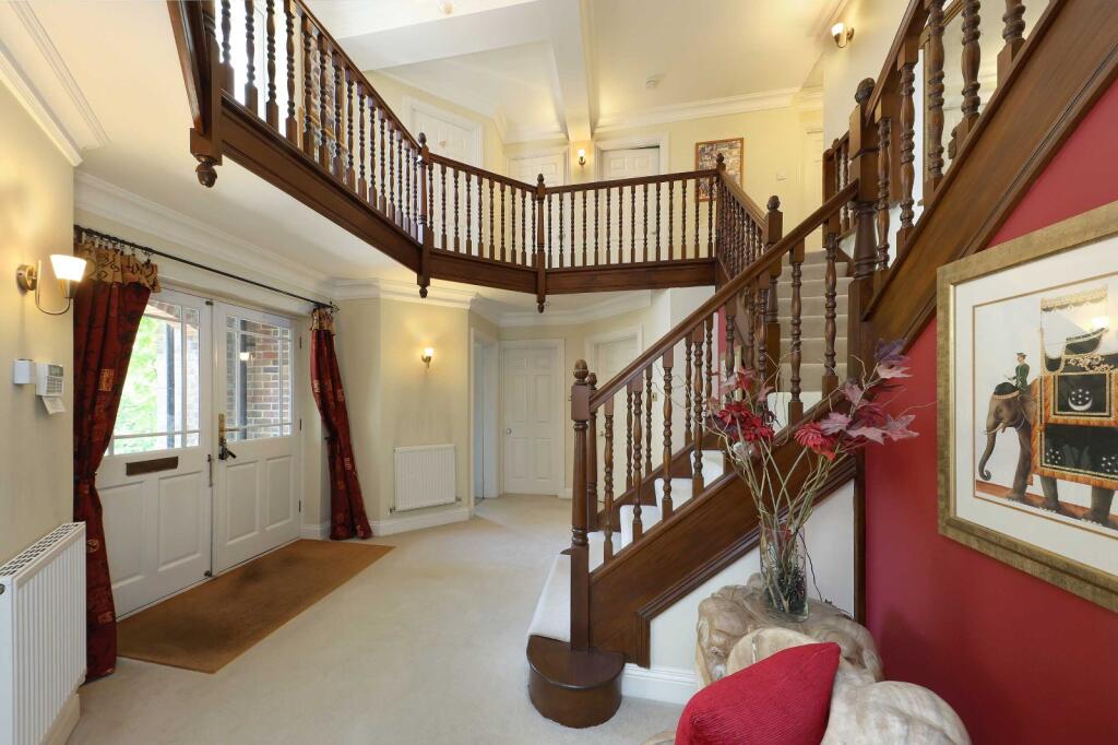 House in Hemel Hempstead, Beaconsfield - More