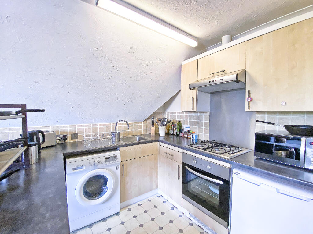 Apartment in Guildford, Ash - View 4