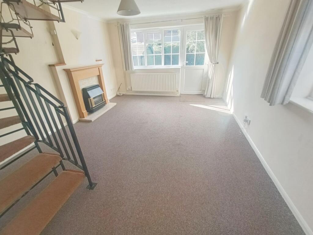 16, Second Avenue, Grantham, Lincolnshire photo 4