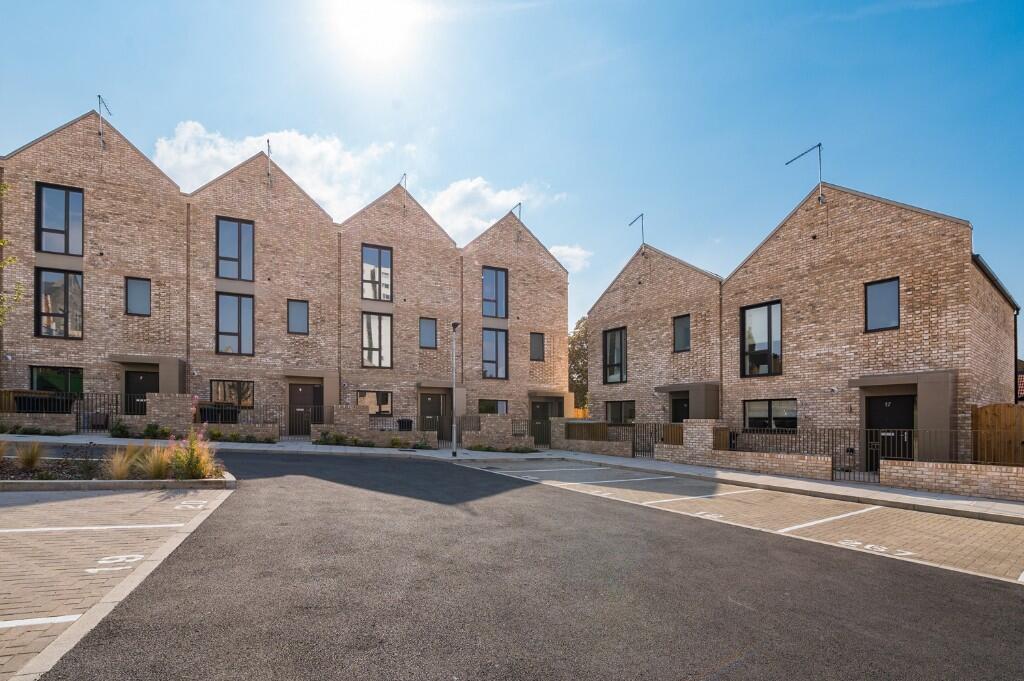 Main image of property: Granville Road
London
NW2 2ER