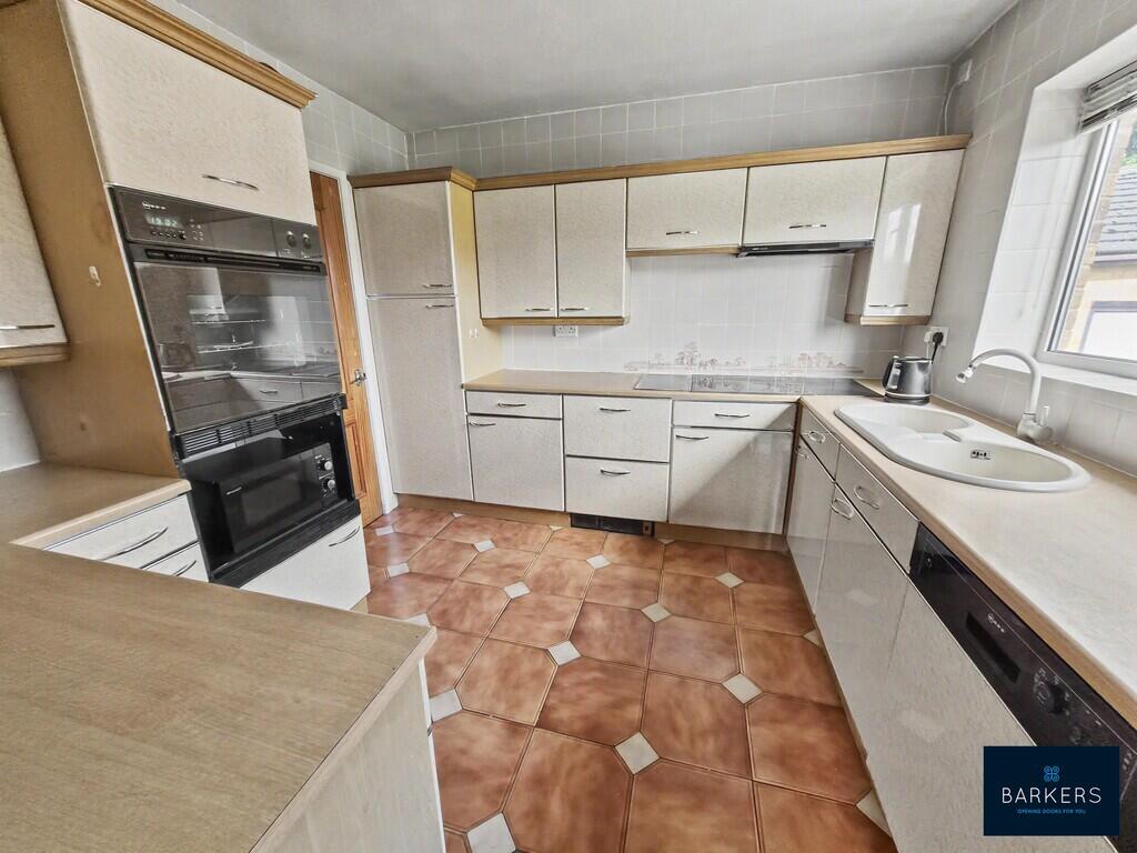 House in Wakefield - View 5