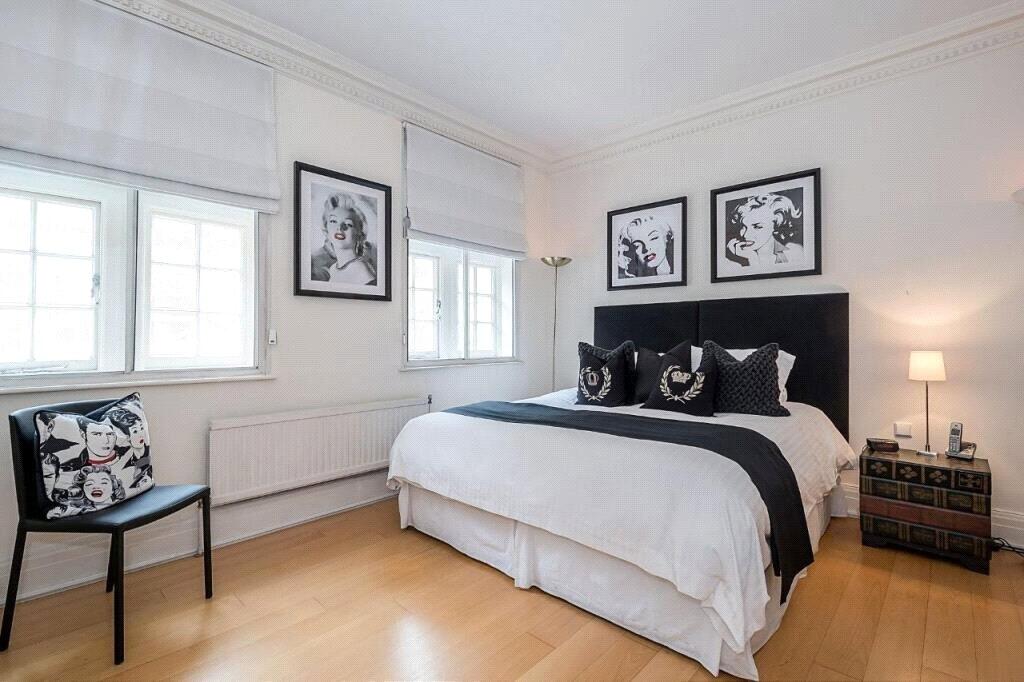 Main image of property: Parkside, Knightsbridge, SW1X