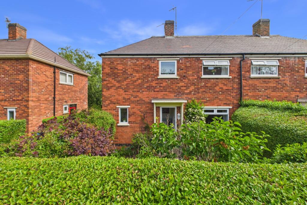 4-bed semi-detached on Lister Drive, Sheffield, South Yorkshire, S12, £190,000