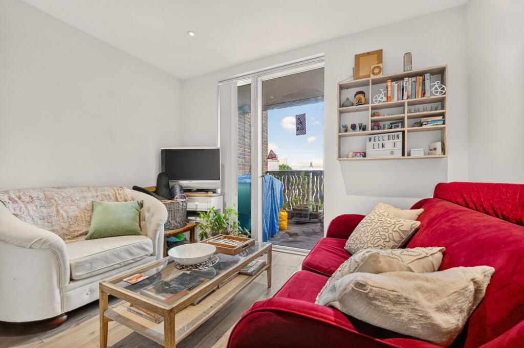 Apartment in London, Haringey Heartlands, Hornsey - View 2