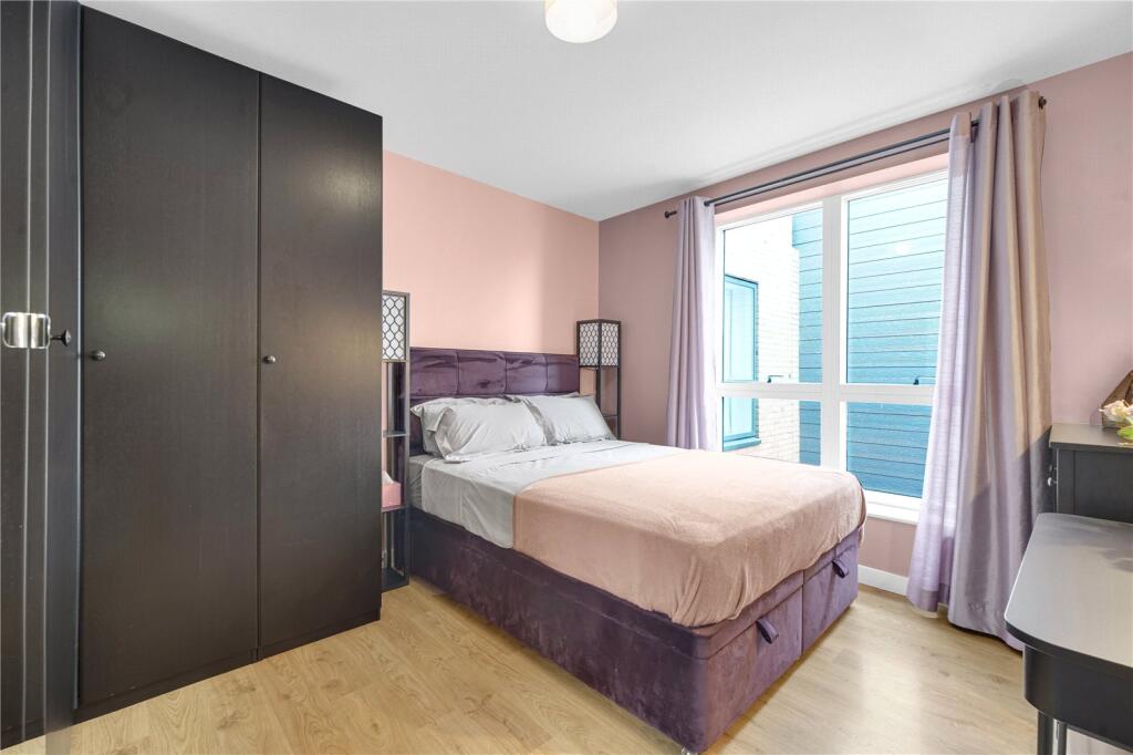 Apartment in London, Ratcliffe, Stepney - View 2