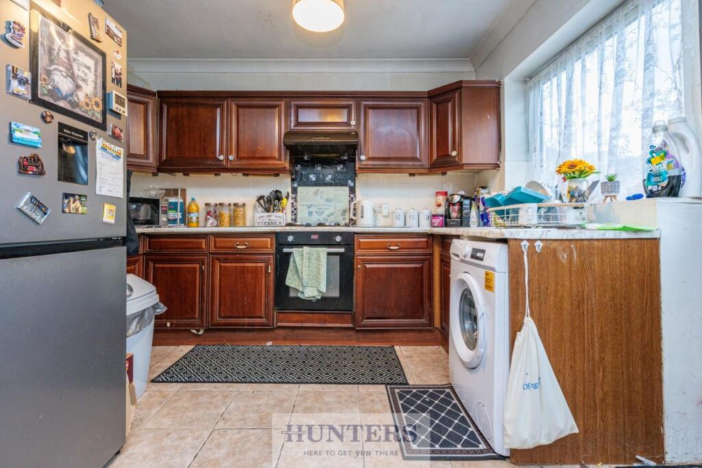 House in Wakefield - View 5