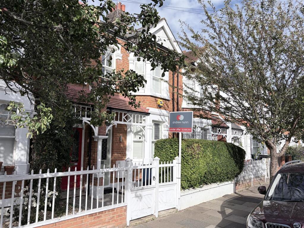 Main image of property: Speldhurst Road, London