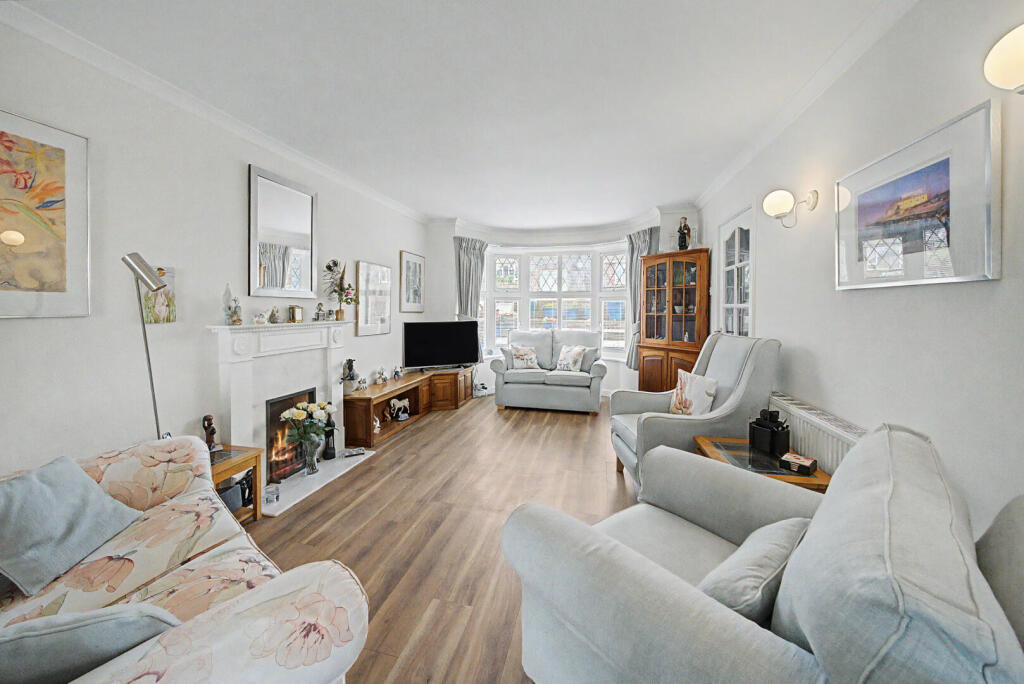 House in Hove, West Blatchington - View 5