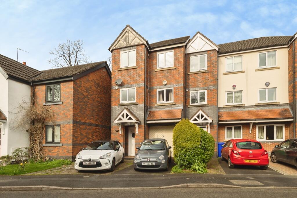 Main image of property: Evans Close, Didsbury, Manchester, Greater Manchester, M20