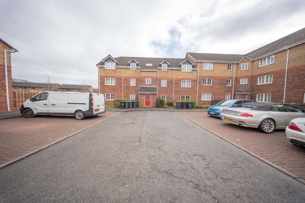 Main image of property: Oldwood Place, Livingston, EH54