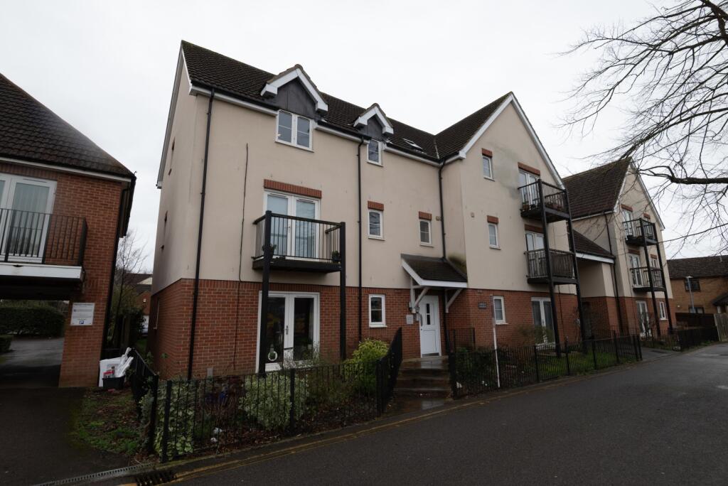 Main image of property: Towpath Gardens, The Moorings, Swindon, Wiltshire