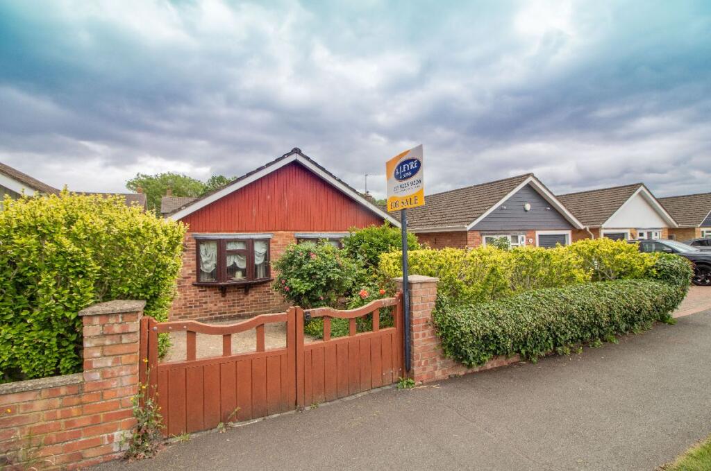 Main image of property: Milton Road, Cowplain, PO8 8JY