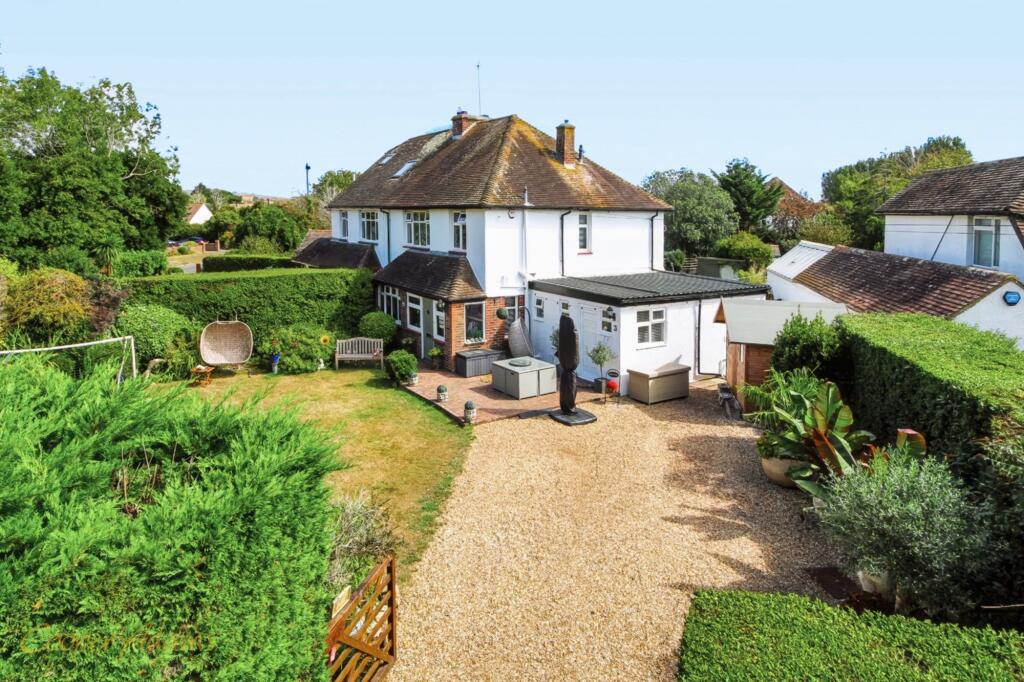 Golden Avenue, East Preston, BN16