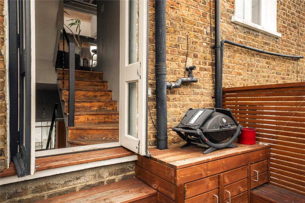 3 bedroom apartment for rent