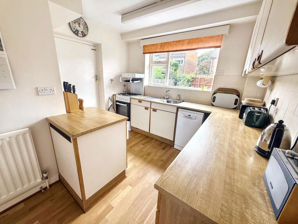 House in North Tyneside, North East - More