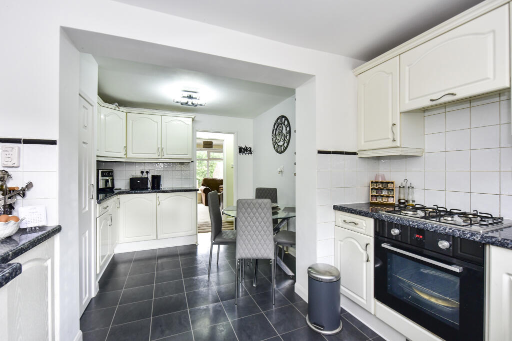 House in Sheffield - View 4
