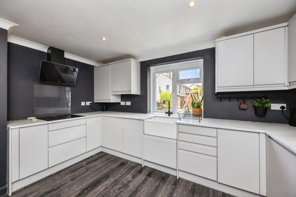 House in Tonbridge - View 4
