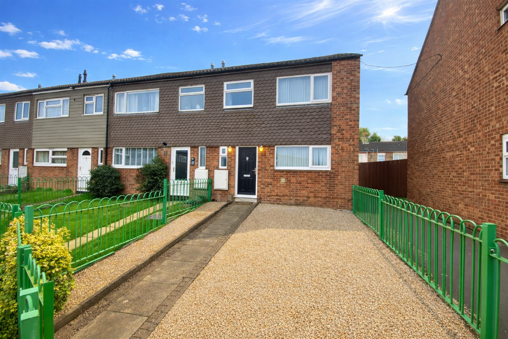 Main image of property: Fellowes Gardens, Fletton, Peterborough, Cambridgeshire, PE2