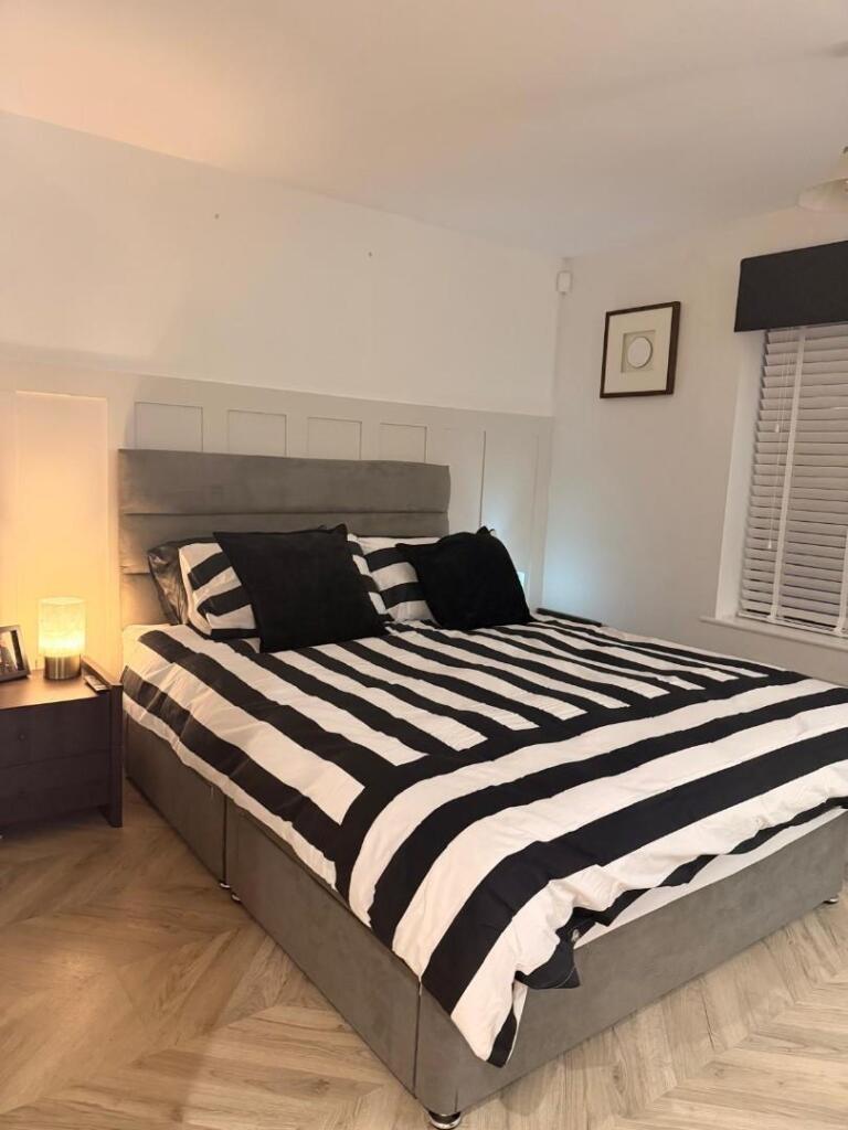 Apartment in Northampton, Dallington - More