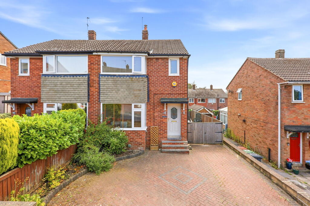 Main image of property: Kirkwood Grove, Cookridge, Leeds, LS16 7JR