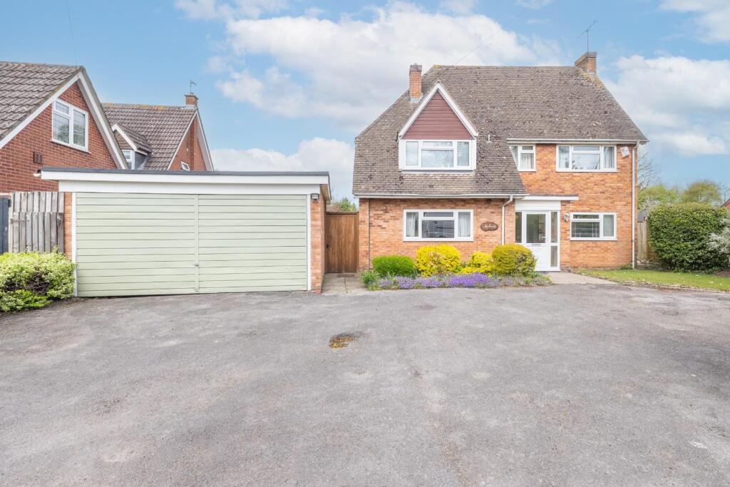 Main image of property: Ryton Road, Bubbenhall, Warwickshire