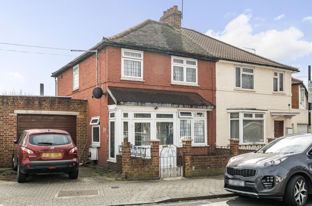 Rogers Road, London, SW17 photo 2
