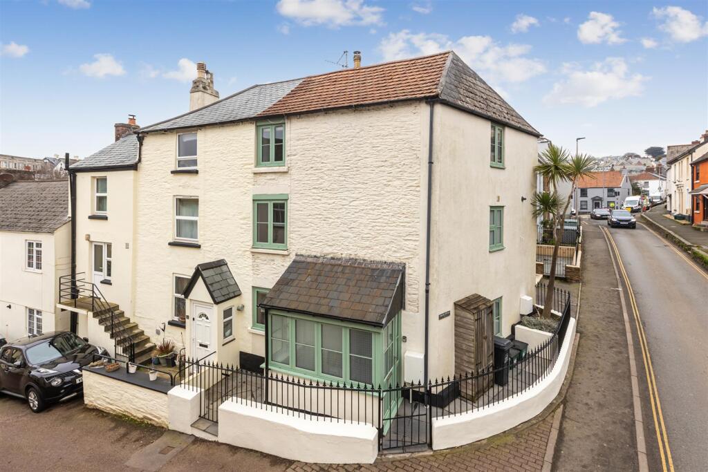 Main image of property: Windsor Road, Kingsbridge