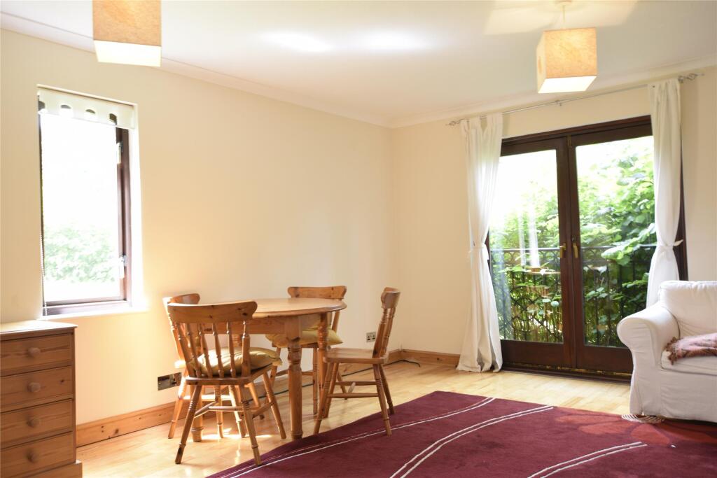House in Bristol, Crew's Hole, St George - View 4