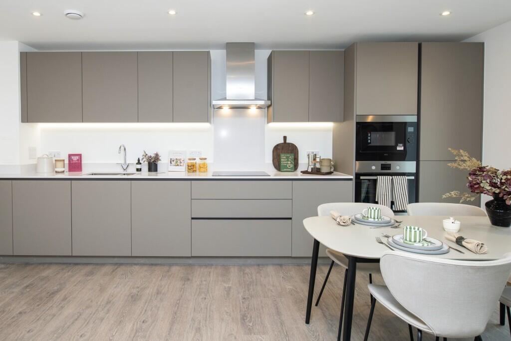 Apartment in Dartford - View 5