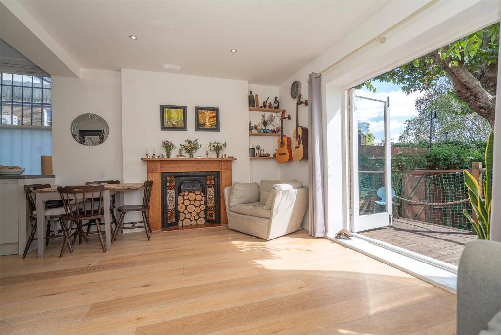 Main image of property: Harberton Road, London, N19