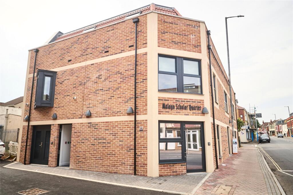 Apartment in Bristol, Bedminster - View 2