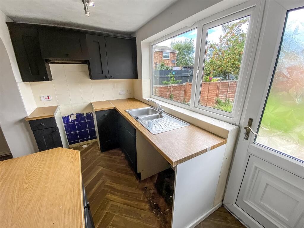House in Darlington - More